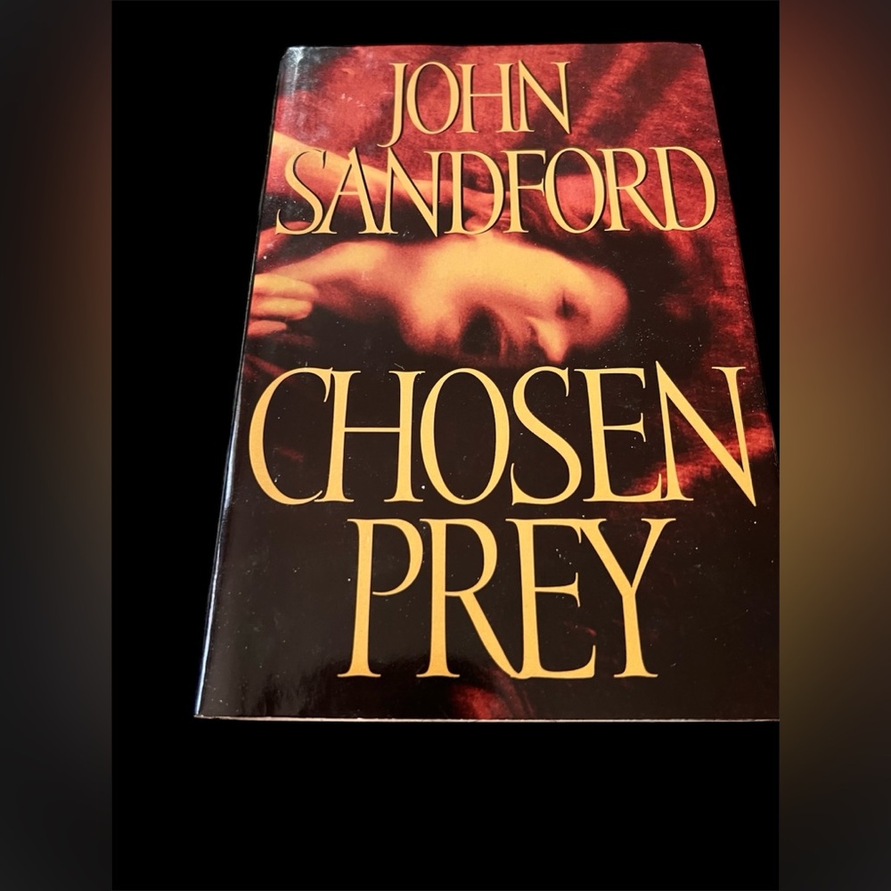Chosen Prey Hard Cover Book by John Sandford Excellent Condition